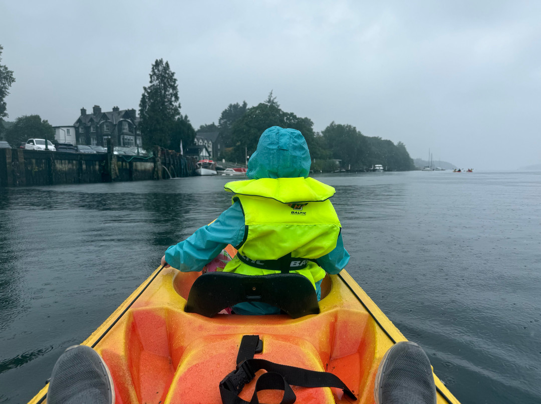 Paddleboard The Lakes-Newby Bridge必去景点