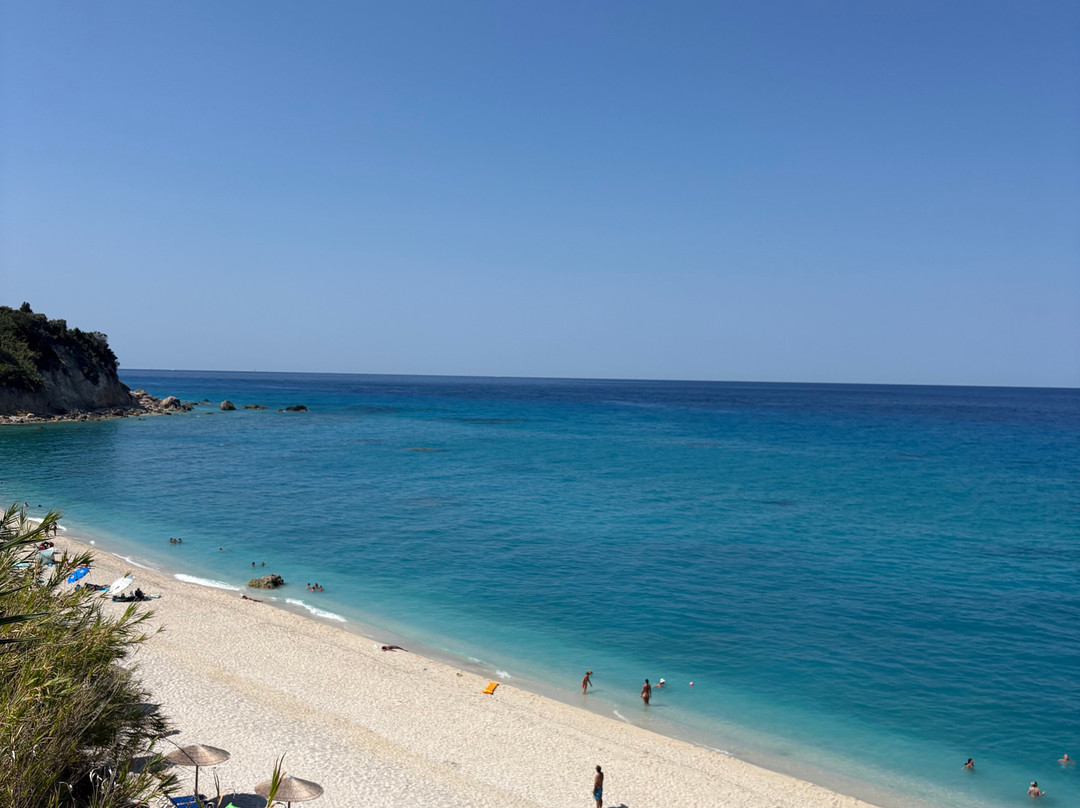 Avali Beach-Kalamitsi必去景点