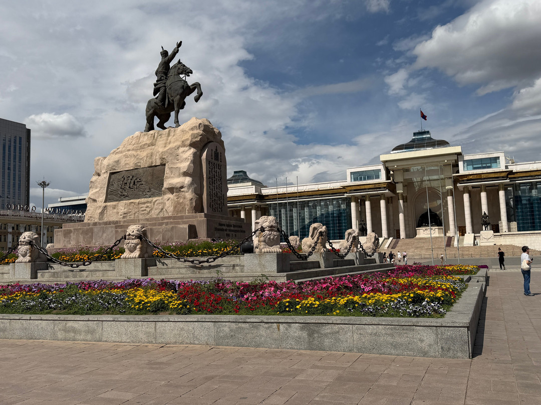 Sükhbaatar Square-乌兰巴托必去景点
