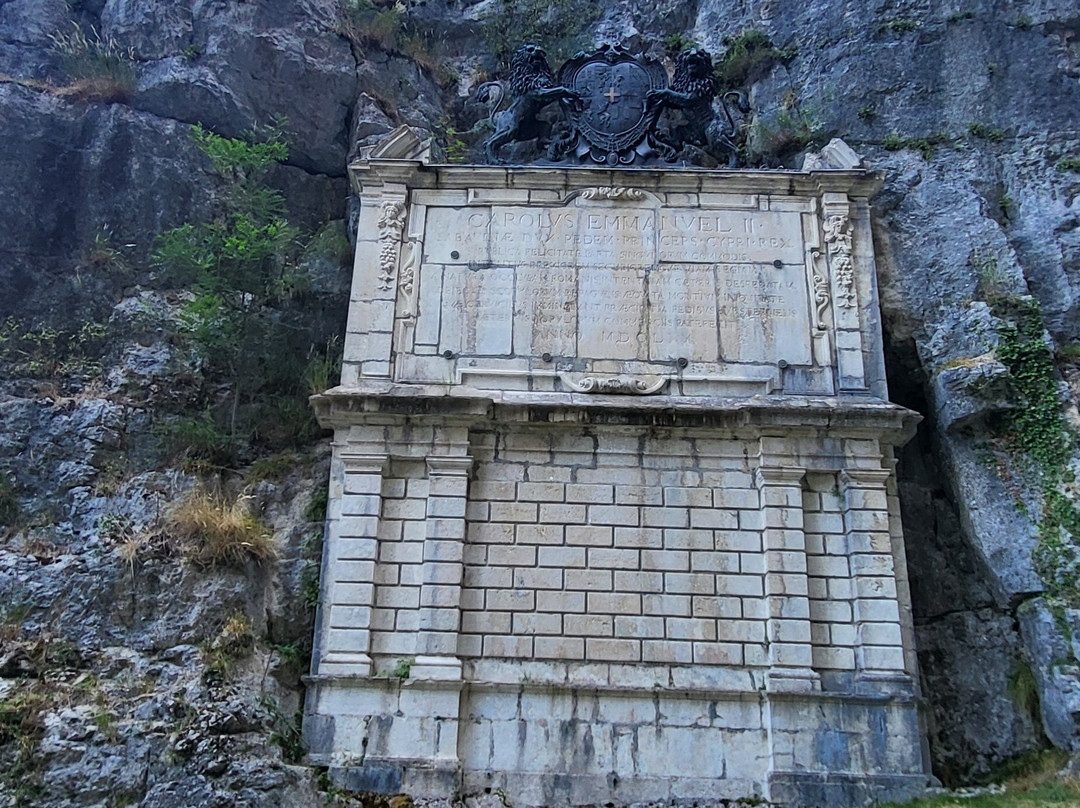 Site Historique des Grottes de Saint-Christophe-Saint-Christophe必去景点