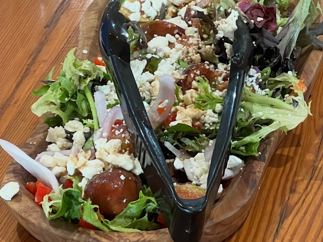 Broken Spoke Vineyard and Winery