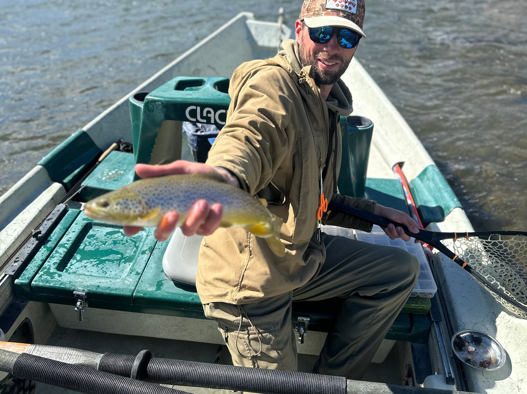 Montana Fly Fishing Guides-利文斯顿必去景点