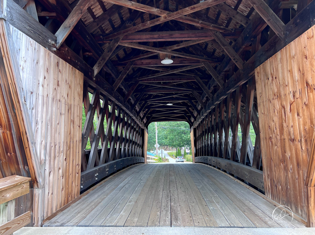 Squam River Covered Bridge-Ashland必去景点