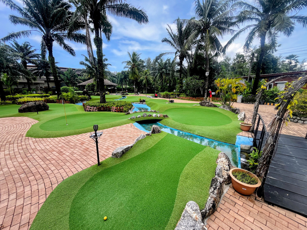 Phuket Adventure Mini Golf and Off Course Restaurant & Bar-班淘海滩必去景点