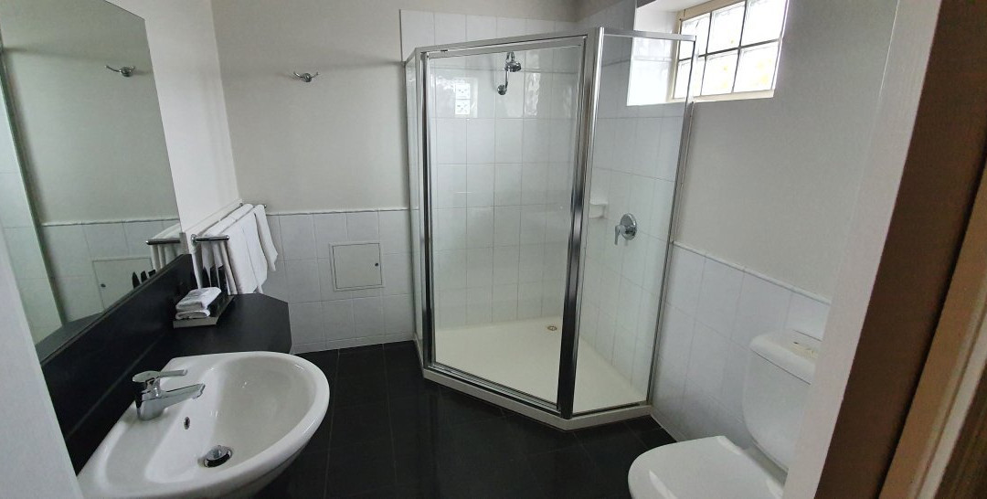 最佳西方湖酒店主图