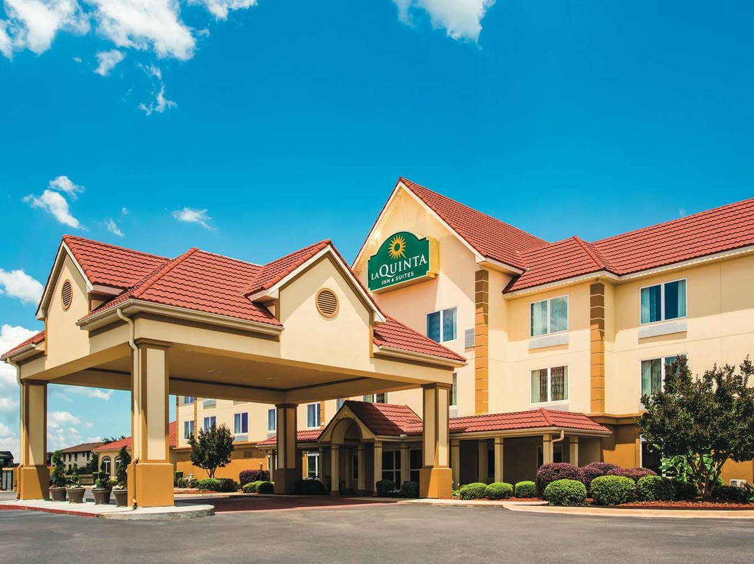La Quinta Inn & Suites by Wyndham Russellville主图