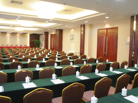 郑州大河商务酒店（省人民医院新田360广场店）主图