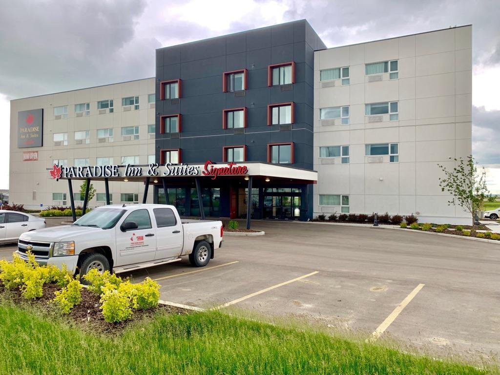 Park Inn by Radisson, Leduc, AB