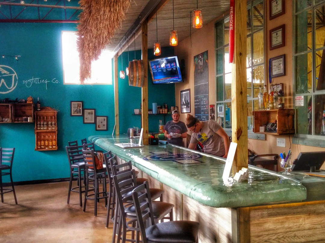 Tailwinds Distilling Company-Plainfield必去景点