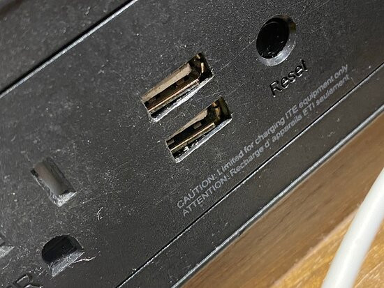 米尔顿快捷假日酒店主图