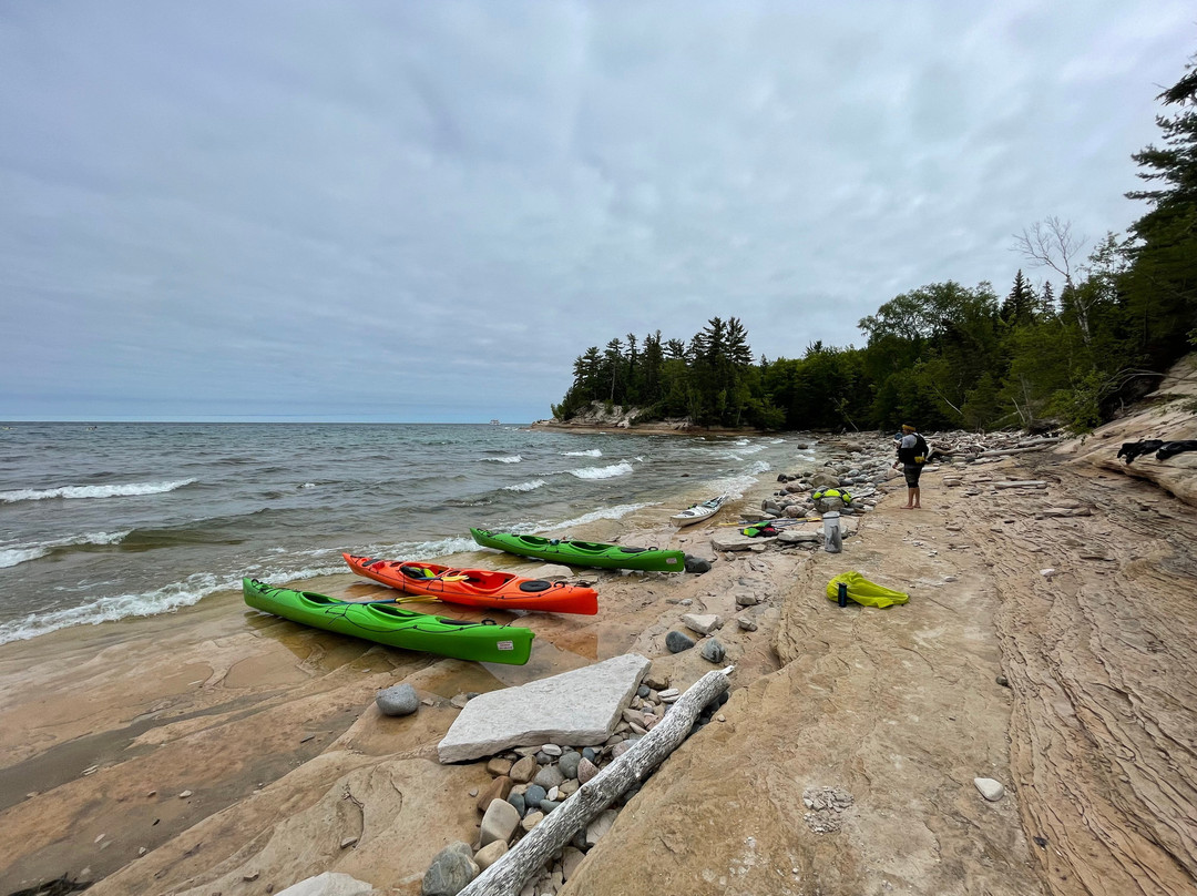 Pictured Rocks Adventures-Shingleton必去景点