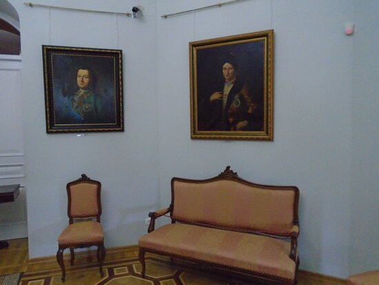 Kirill Razumovsky Palace-Baturyn必去景点