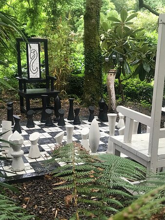 Verart Sculpture Garden-肯梅尔必去景点