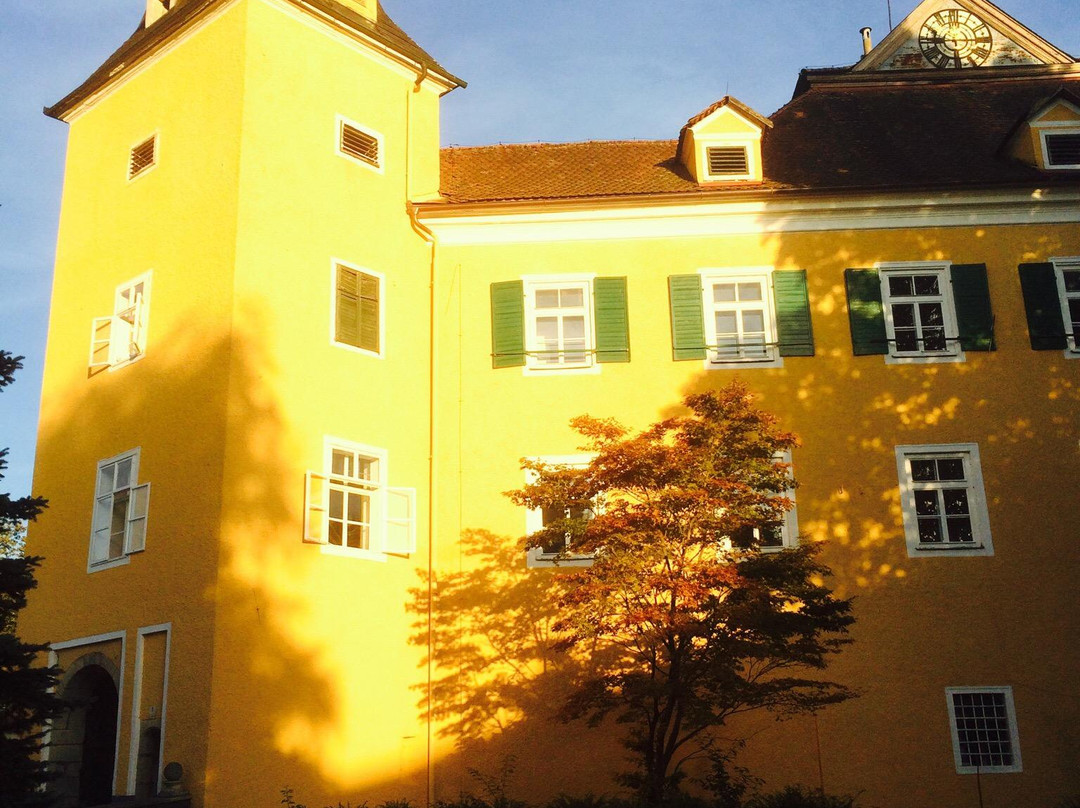 Feldkirchen an der Donau餐馆和美食-Schloss Muhldorf