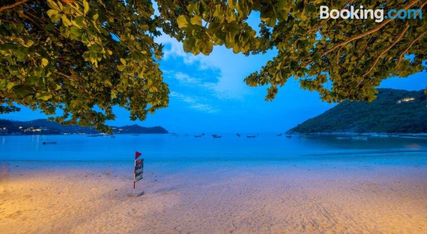 Thong Nai Pan Beach Residence主图