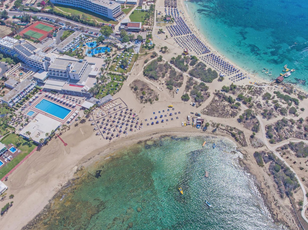 Dome Beach Hotel And Resort