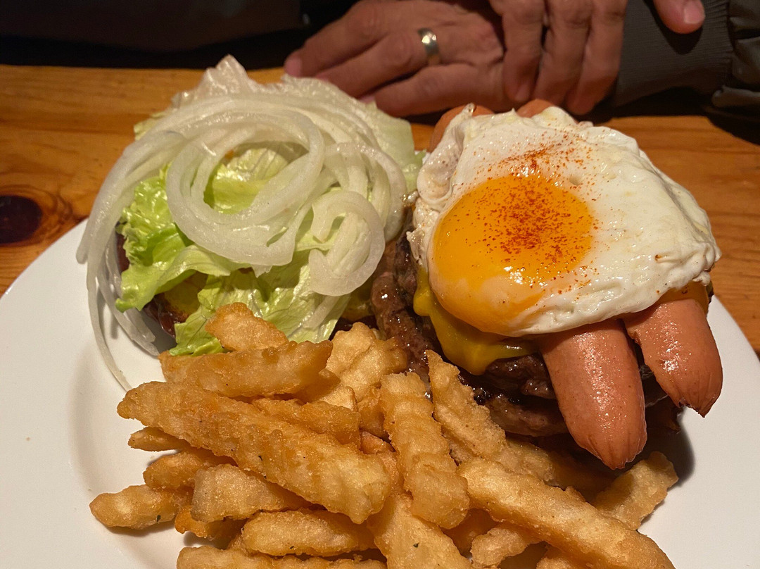 Foodie Garage Eatery