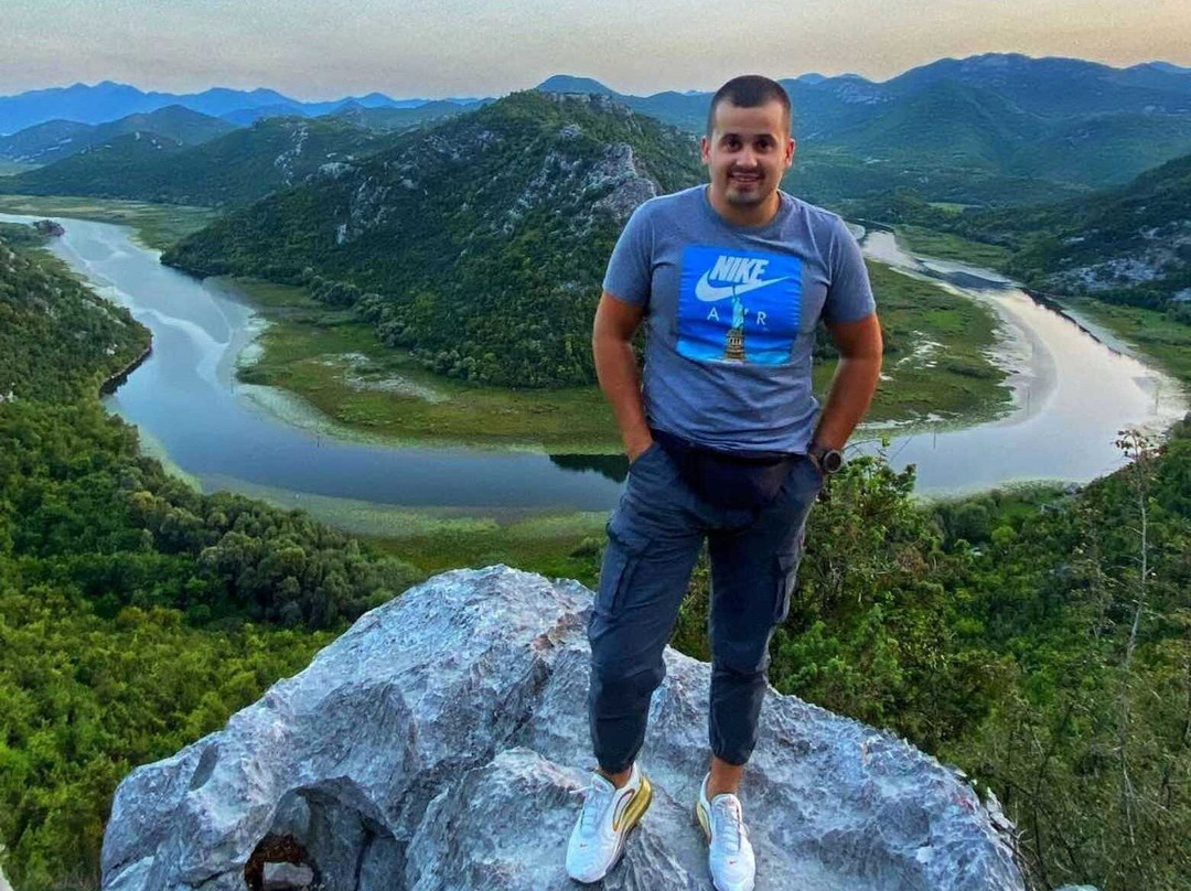 Petar Dabovic-维尔巴札拉必去景点