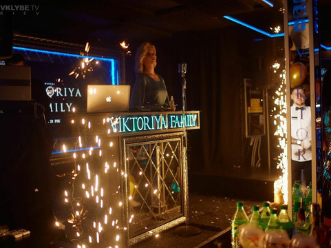 Sophia Borschagivka餐馆和美食-Viktoriya Family 1