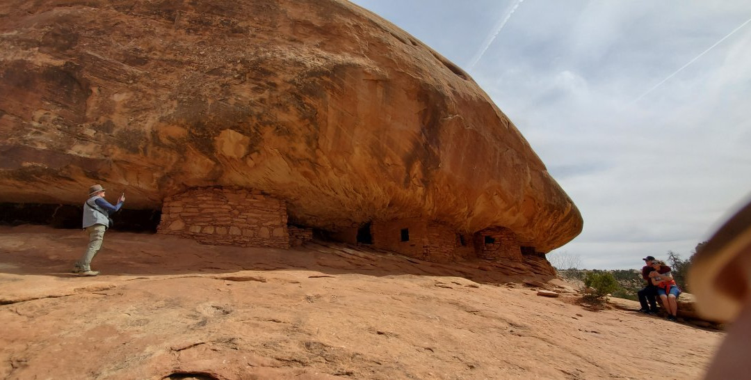 House On Fire-布兰丁必去景点