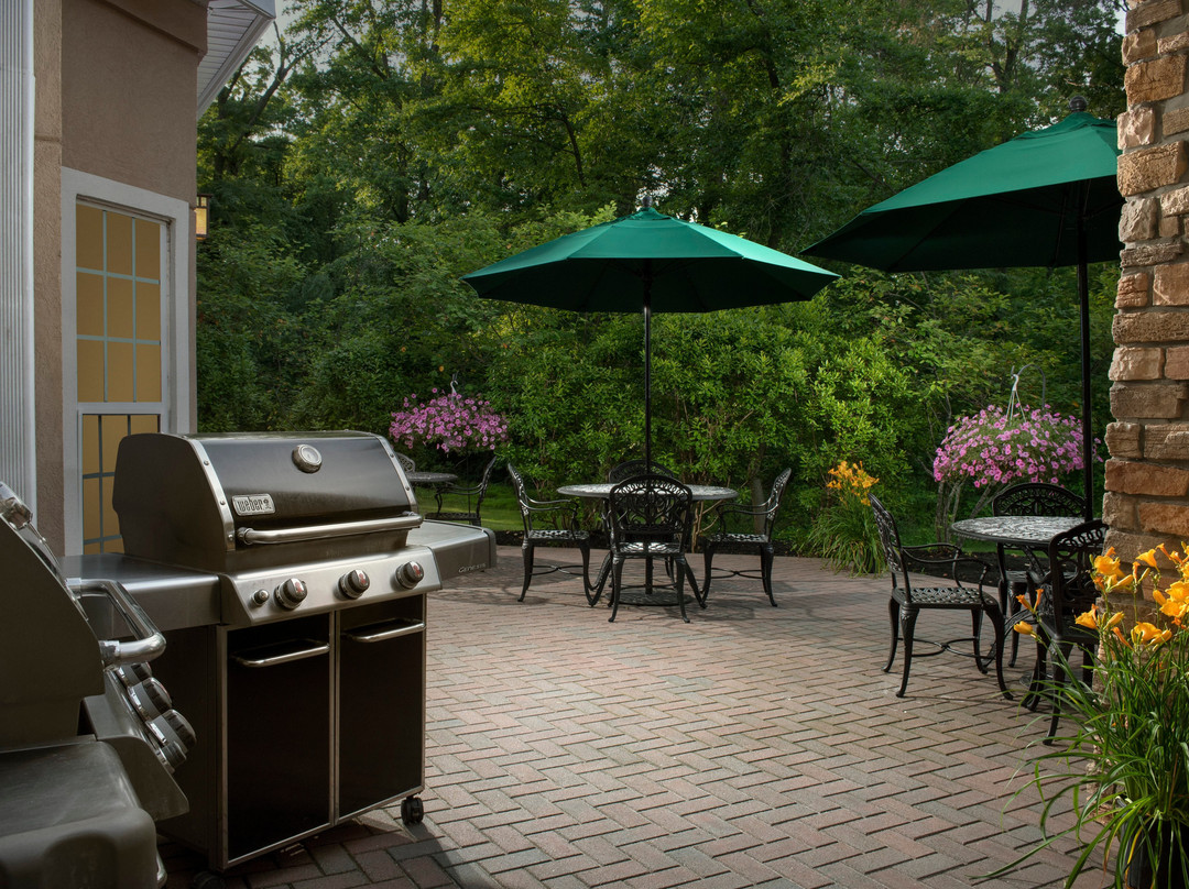 Staybridge Suites North Brunswick By IHG主图