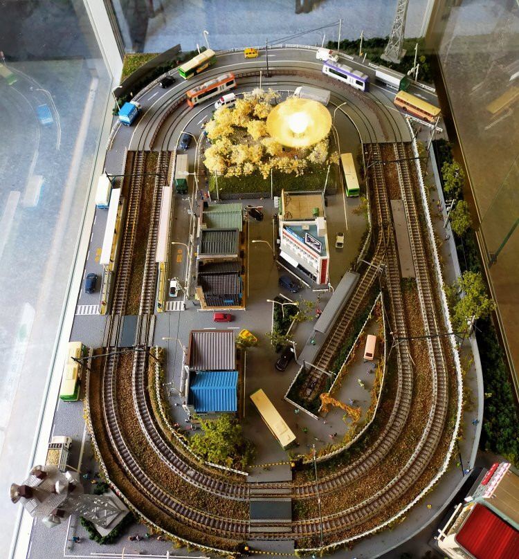 Minowabashi Omoidekan-Minamisenju必去景点