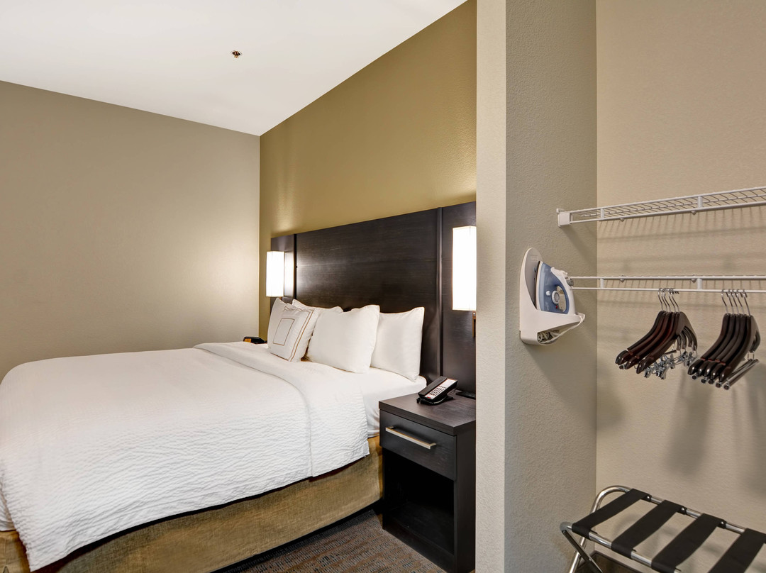 Residence Inn Cleveland Airport/Middleburg Heights主图