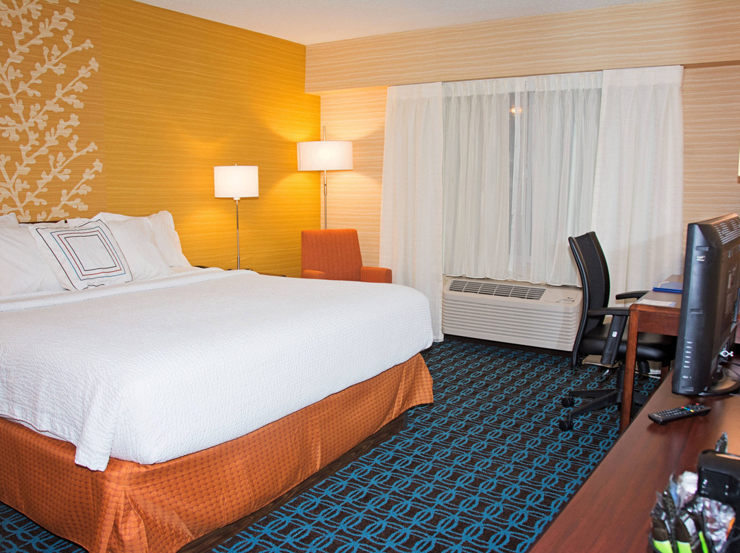 Fairfield by Marriott Inn & Suites Butler主图