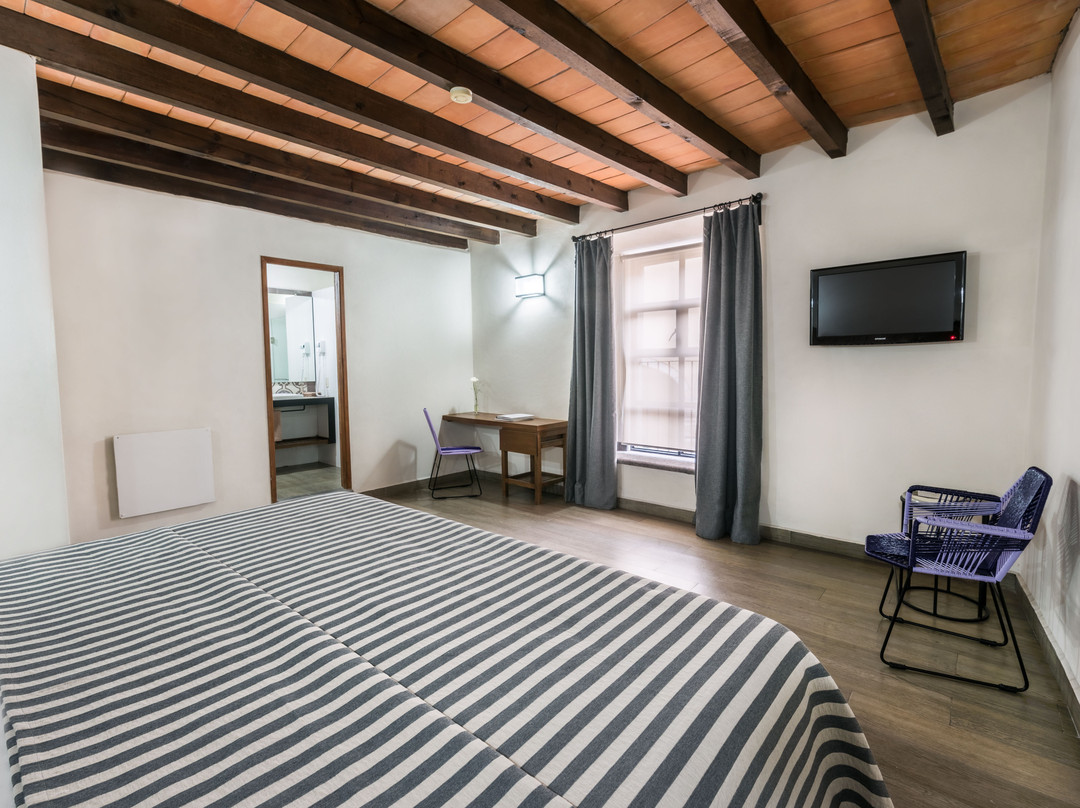 La Abadia Tradicional主图