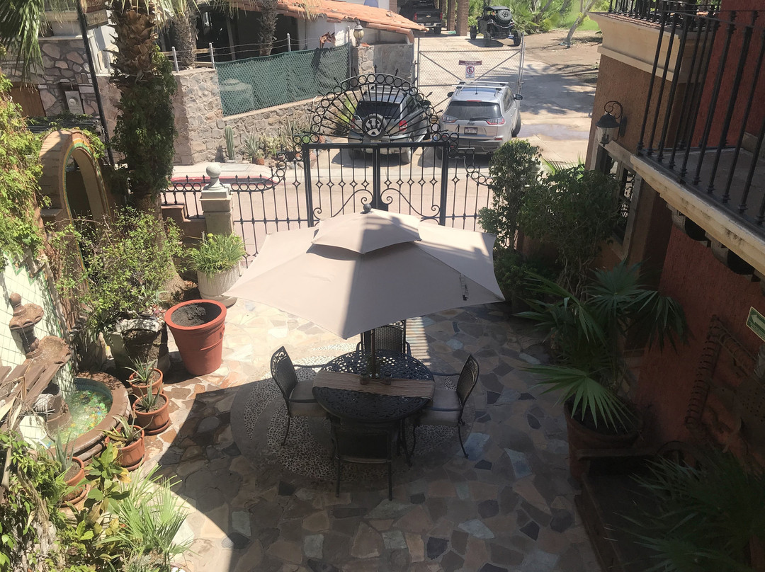 Posada del Cortes Hotel主图