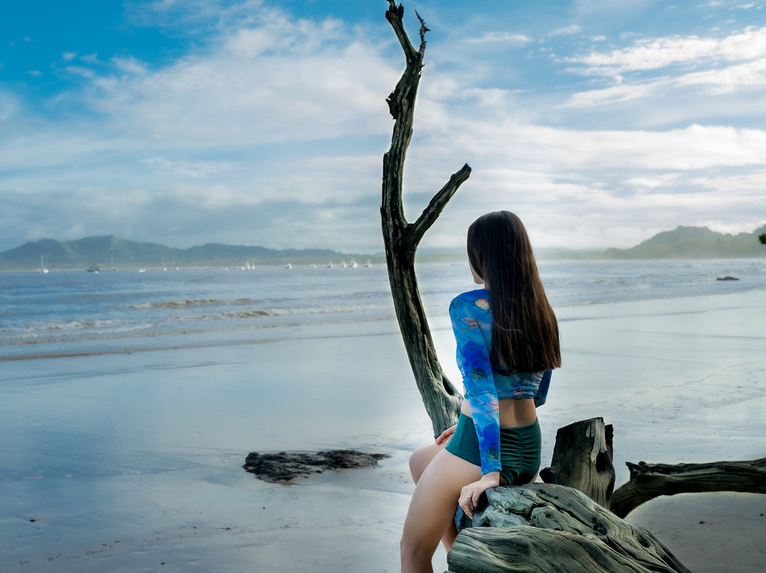 The Coast Beachfront Hotel主图