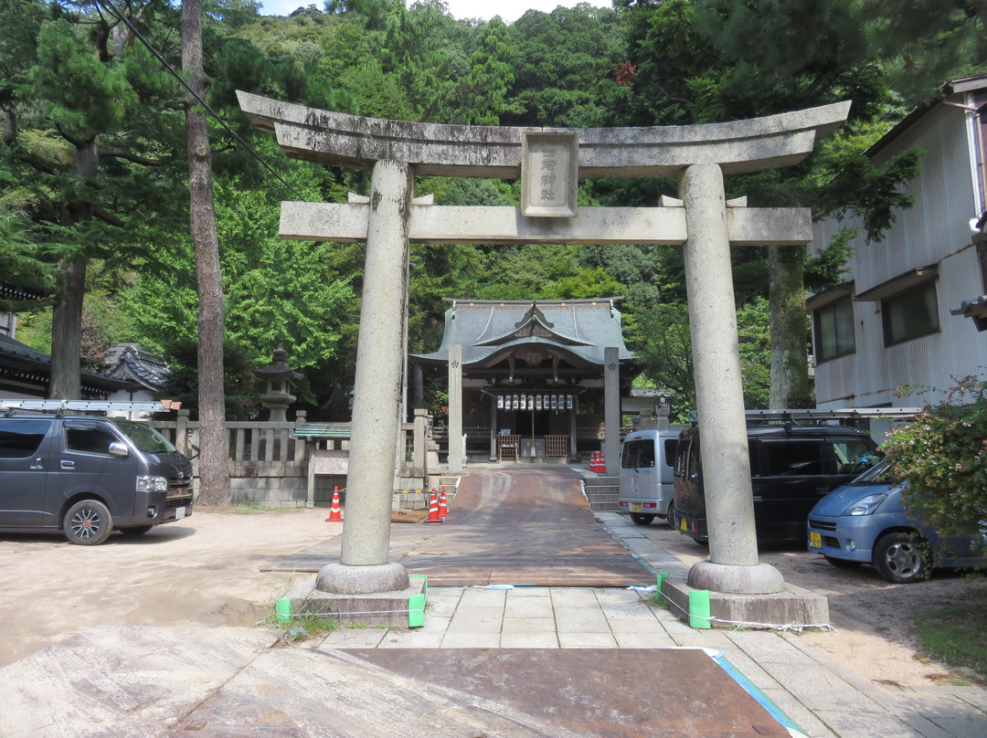 Shisho Shrine-丰冈市必去景点