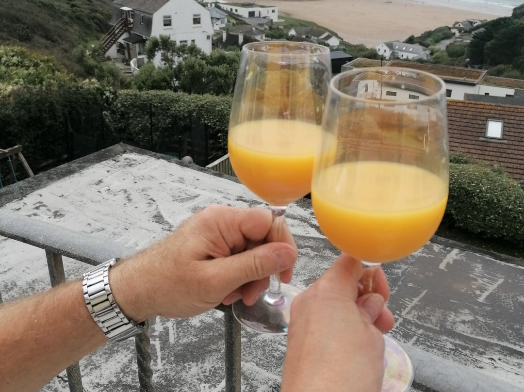 Thorncliff Ocean View Suites主图