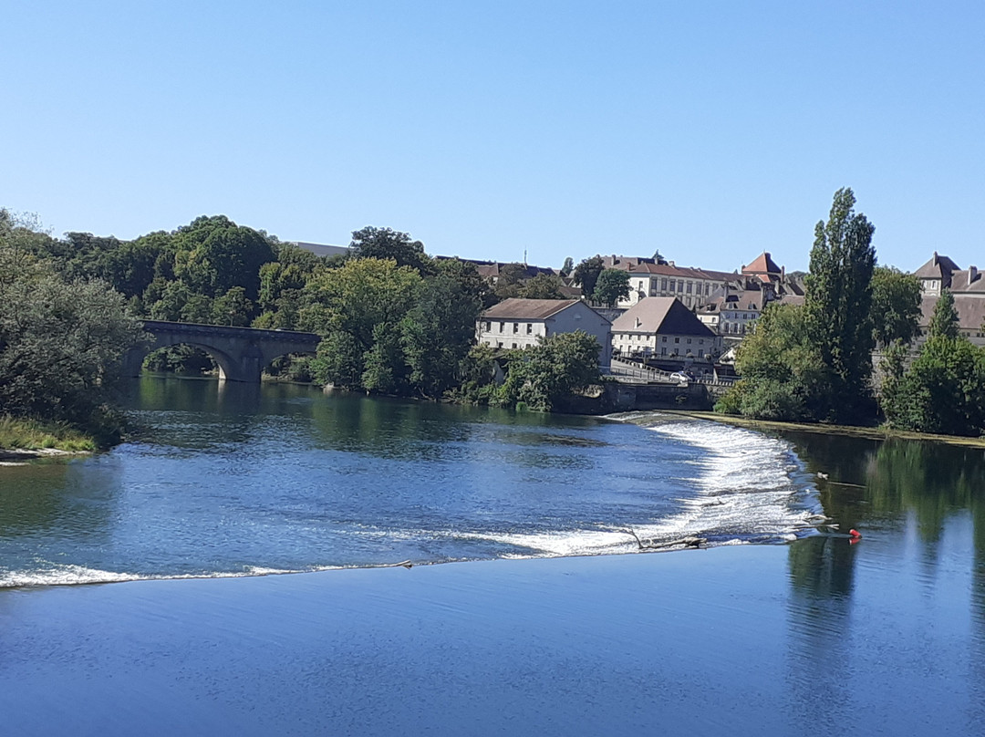 Au Moulin Des Ecorces主图