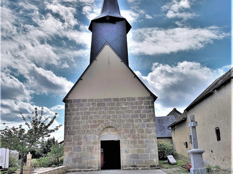 Église Saint Symphorien-Tersannes必去景点