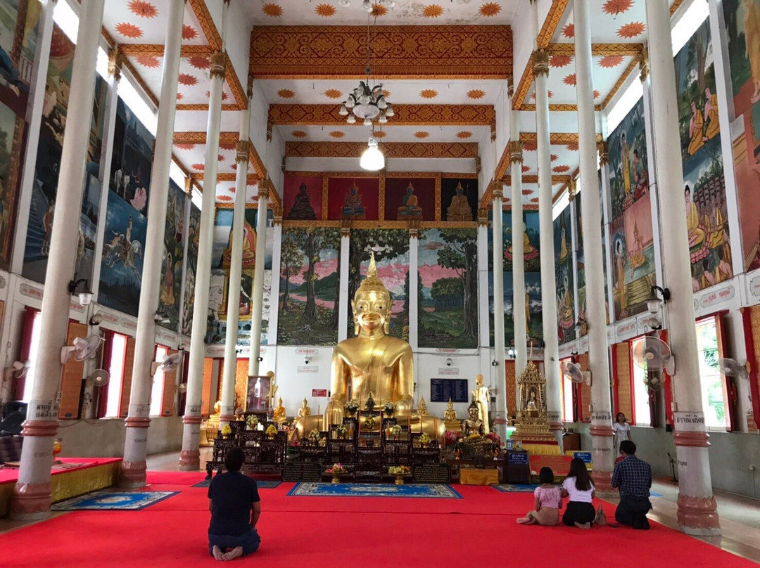 Wat Maha Phuttharam-四色菊必去景点