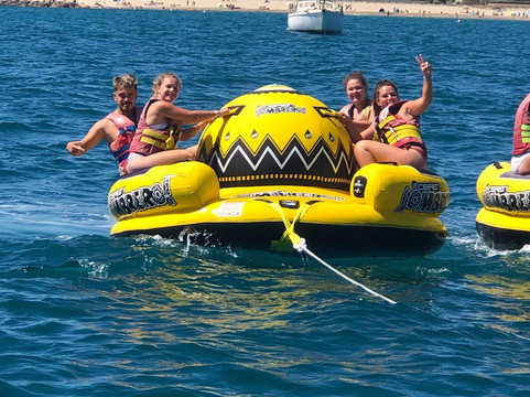 St Cyp Jet Evasion-Saint-Cyprien必去景点