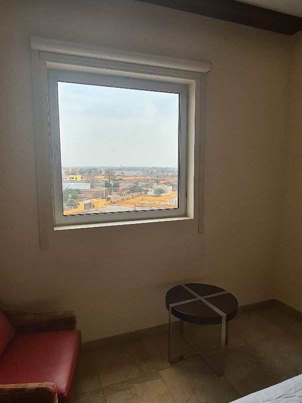 Iu Hotel Luanda Viana主图