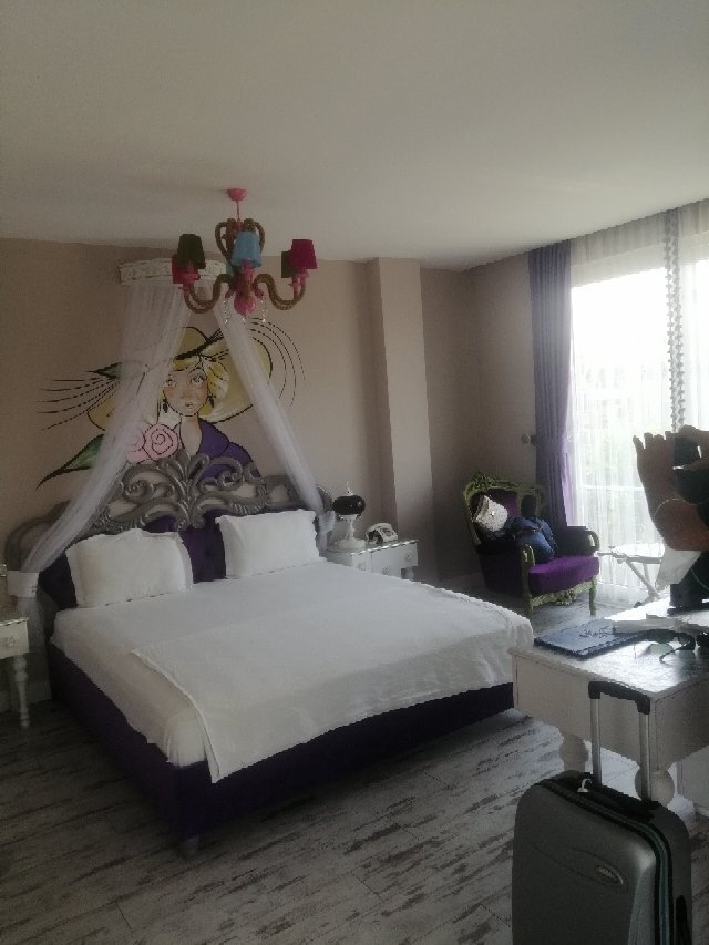 Limnades Hotel-官方