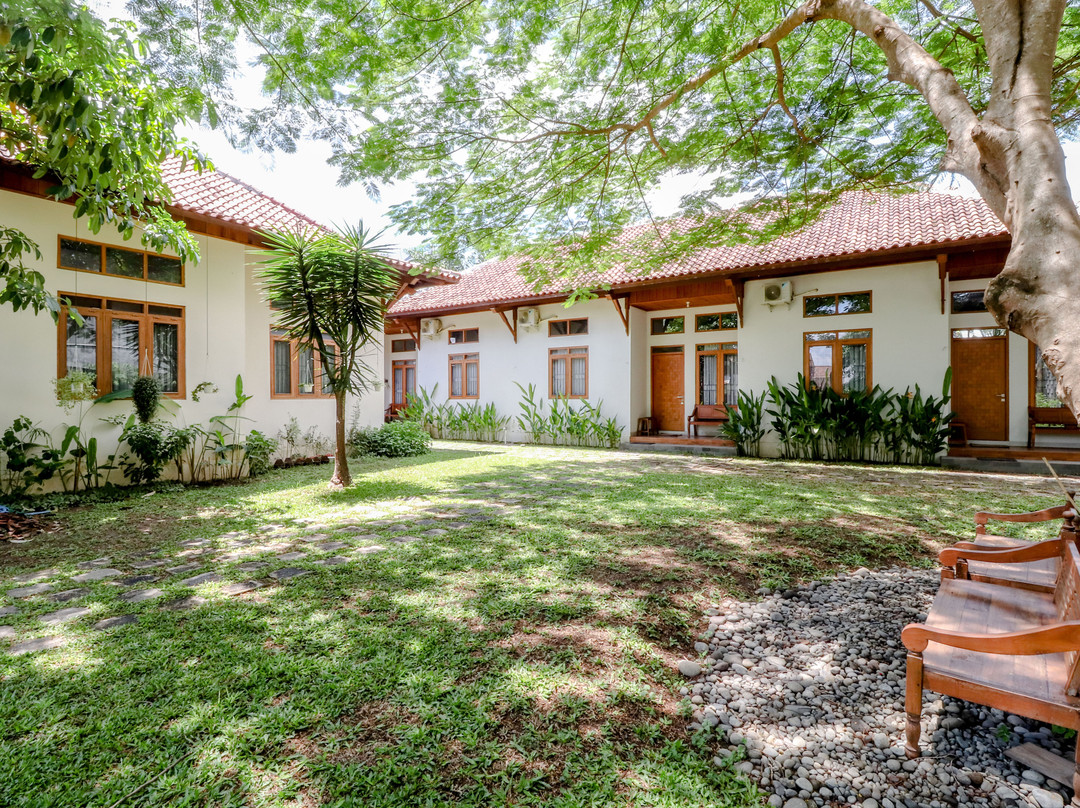 珍娜卡家庭旅馆