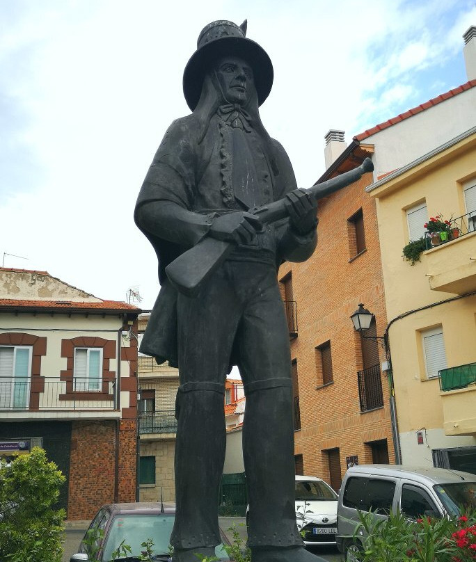 Monumento al Perrero景点图片