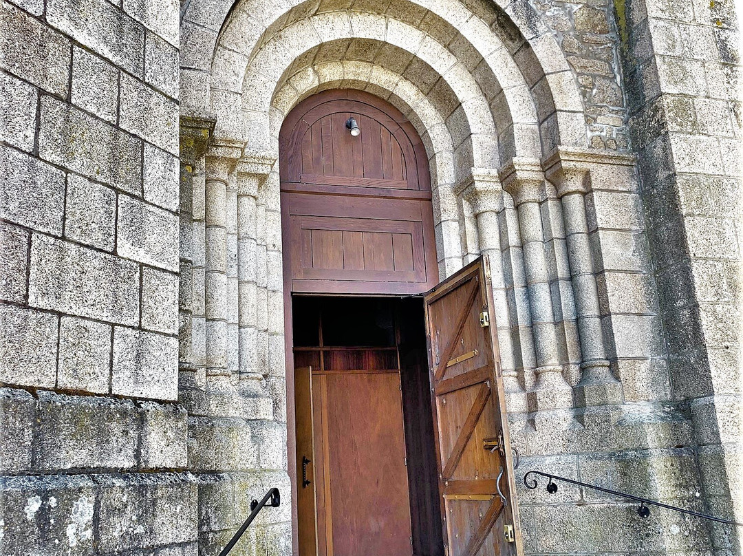 Basilique Saint Louis Marie Grignion de Montfort景点图片