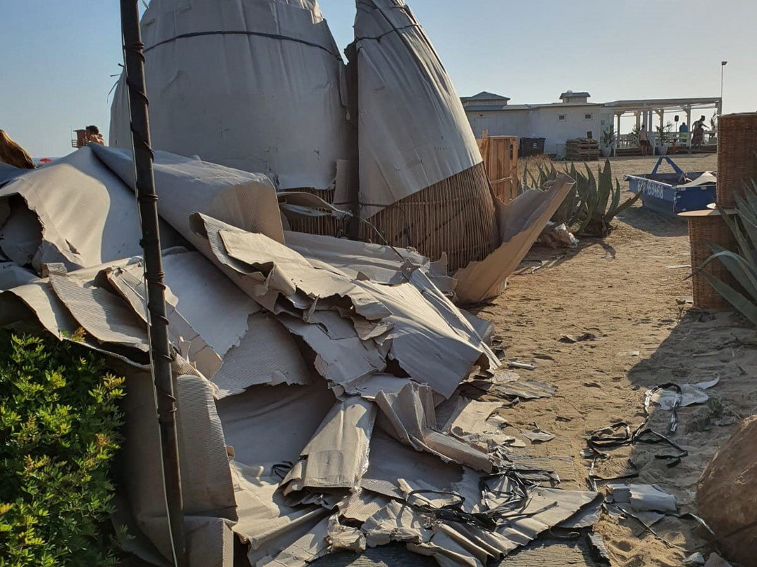 巴拉德罗酒店主图