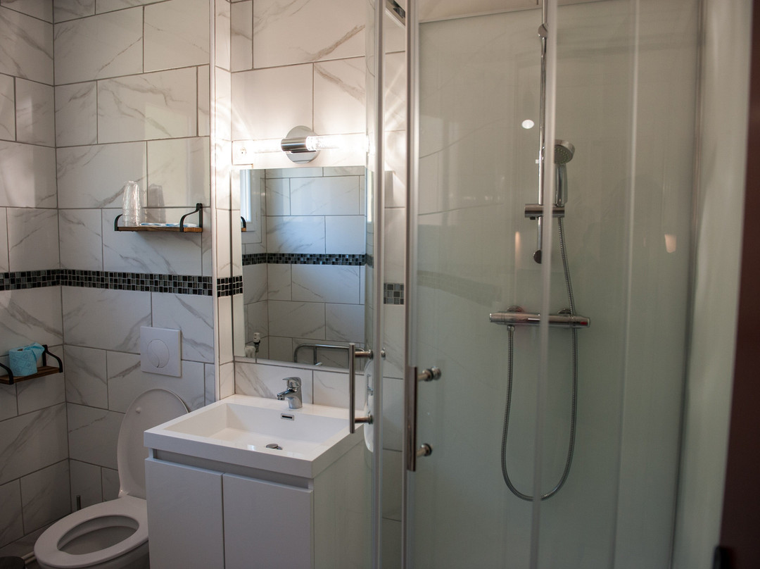 Rive Gauche Hotel Restaurant主图