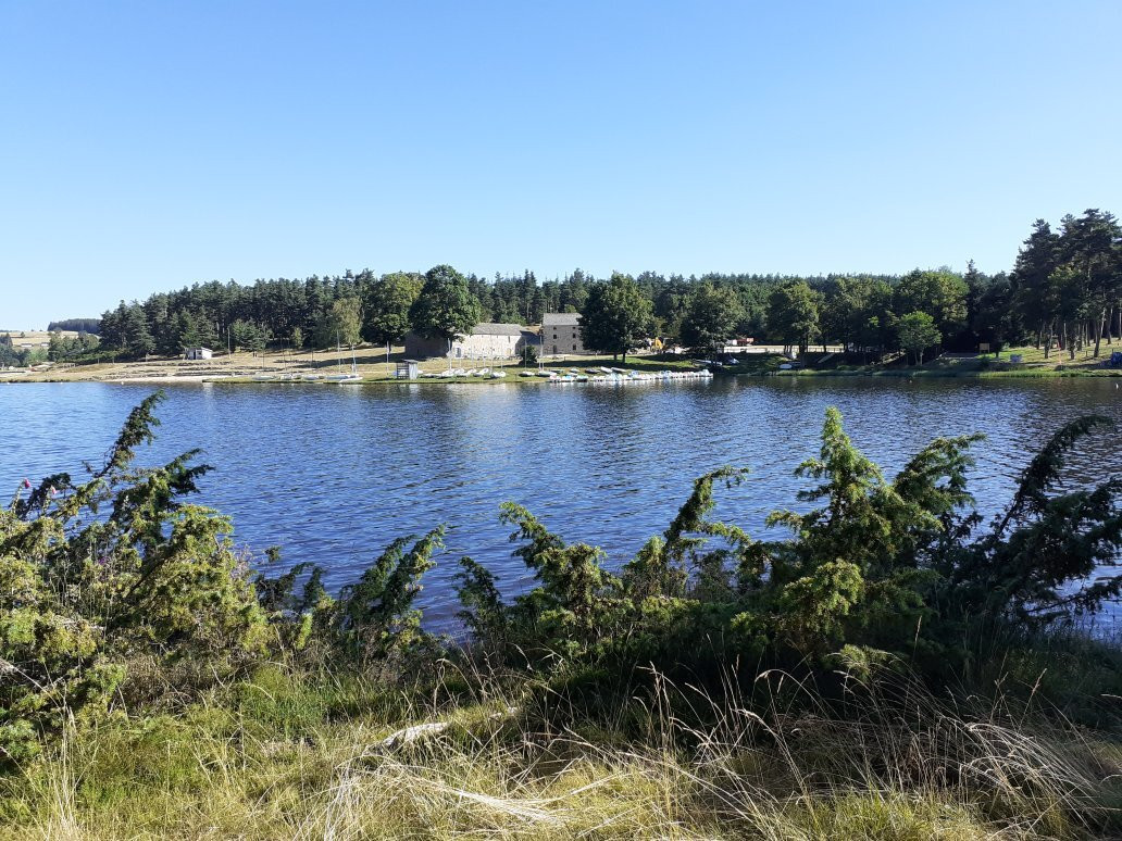 Lac de Devesset-Devesset必去景点