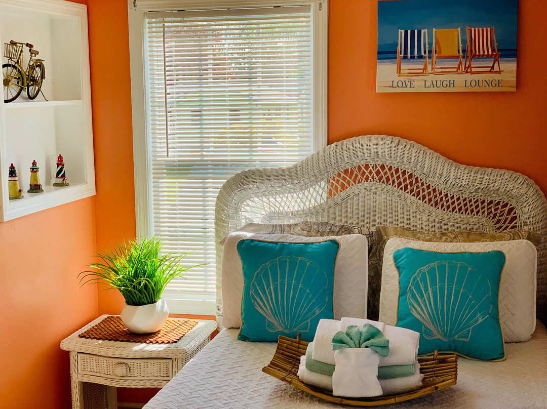 Blue Whale Inn主图