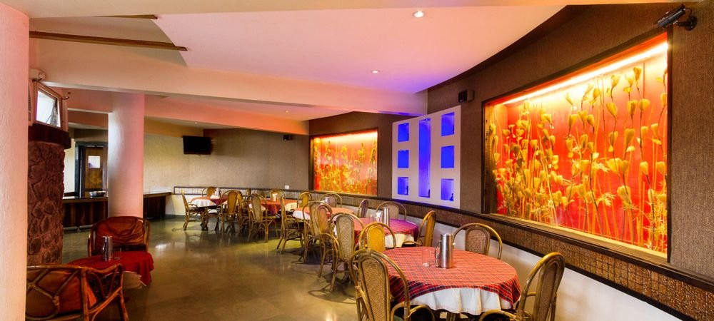 尼拉阿里 行政酒店主图