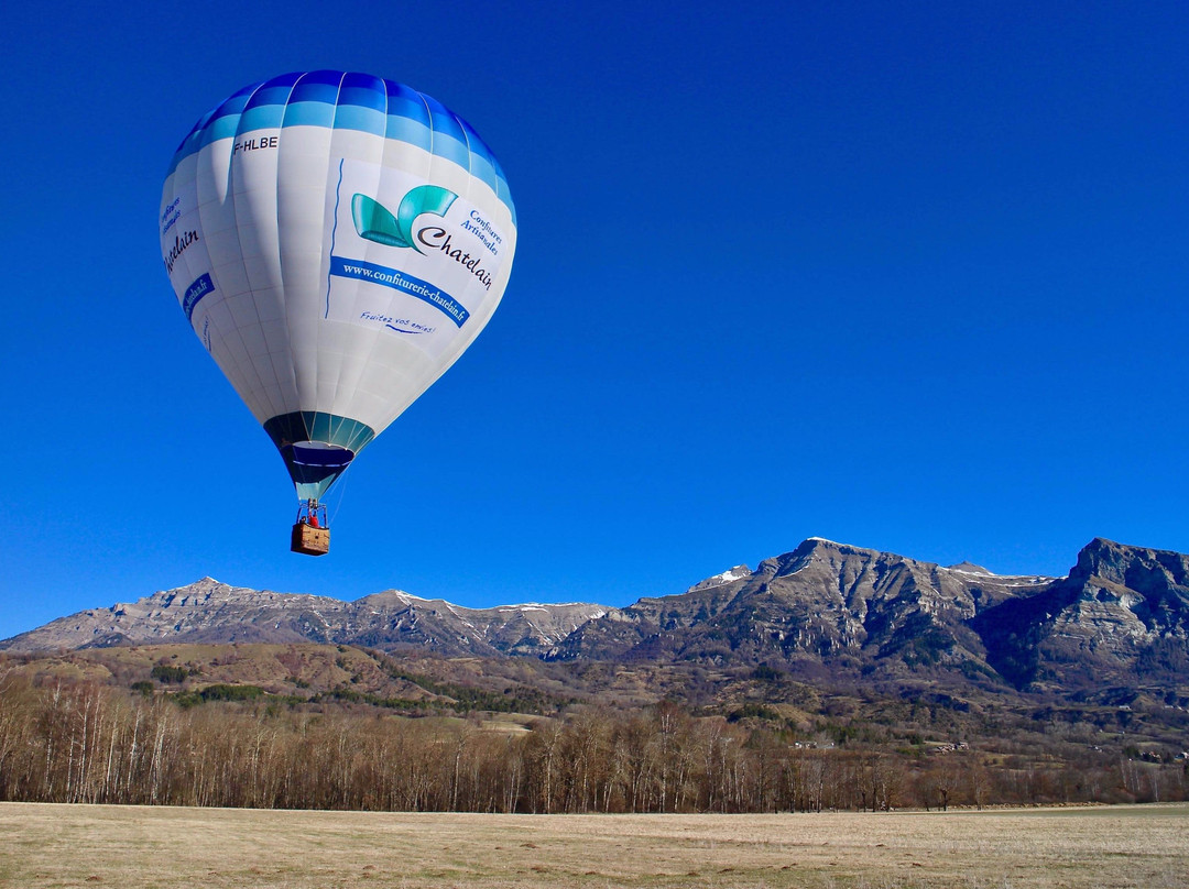 Hautes Alpes Montgolfière-Ancelle必去景点