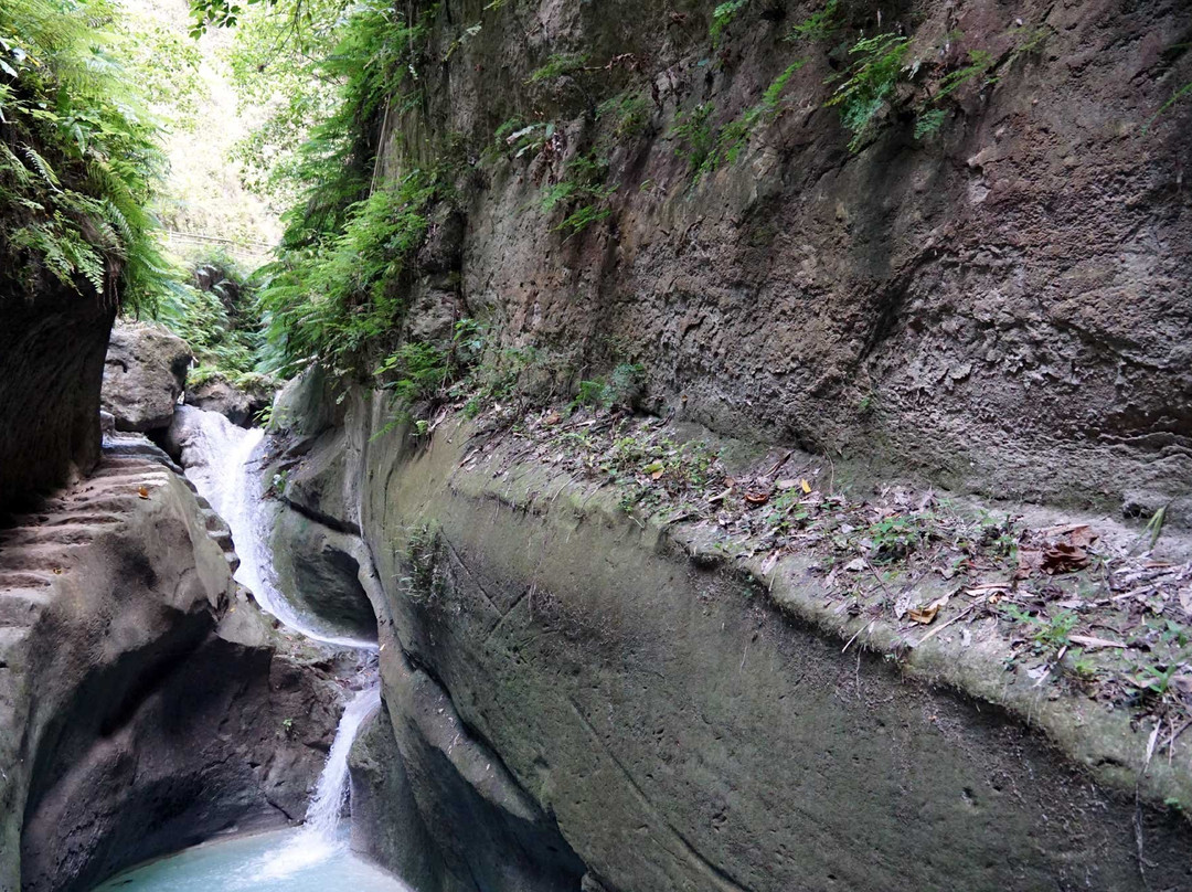Dao Waterfalls-参波恩必去景点