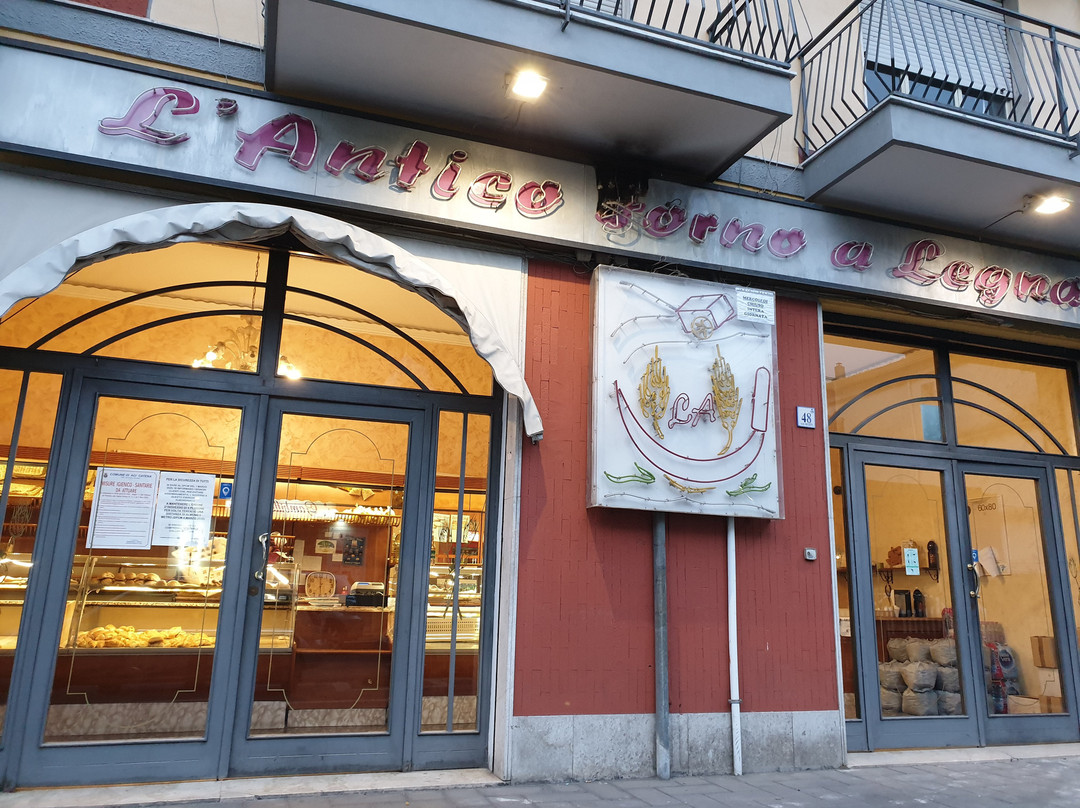 L'Antico Forno a Legna di Vincenzo Maugeri